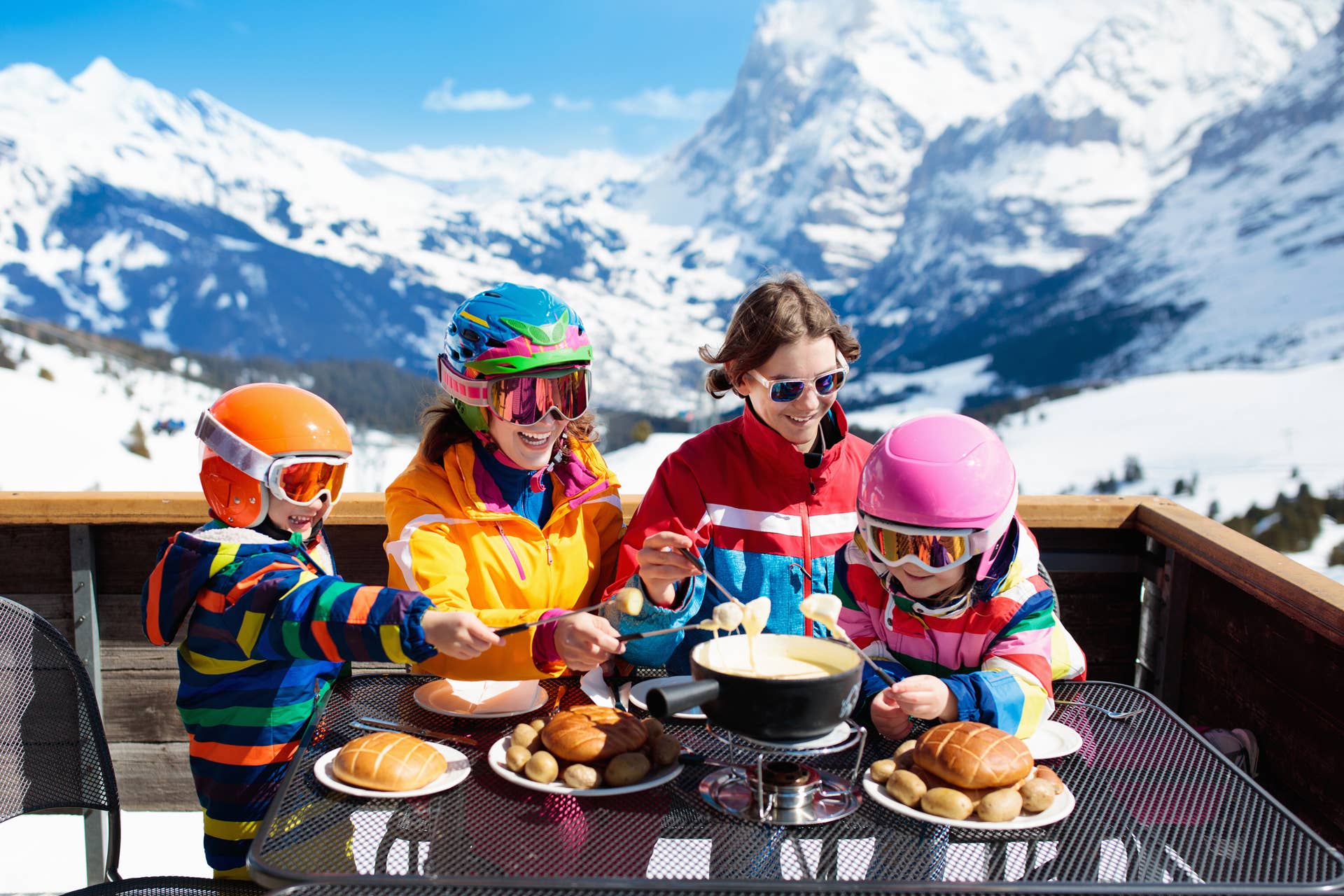 The 8 Best Après Ski Meals - Adventure Sports Network